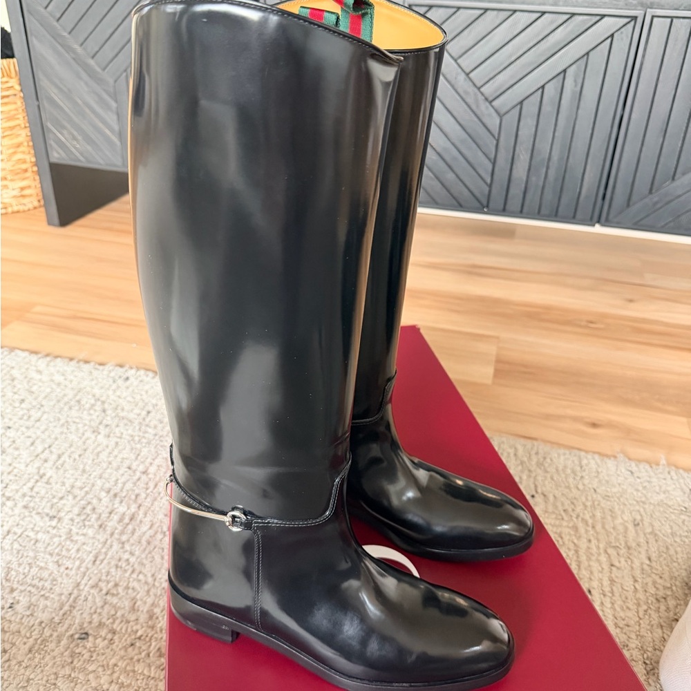 Gucci Black Designer Footwear